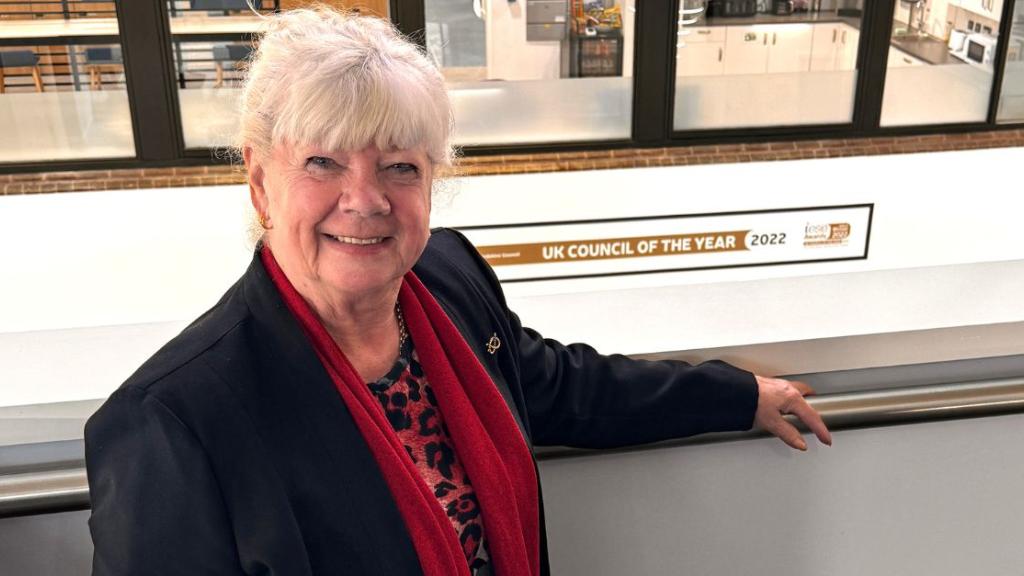 Cllr Kath Perry MBE Resized